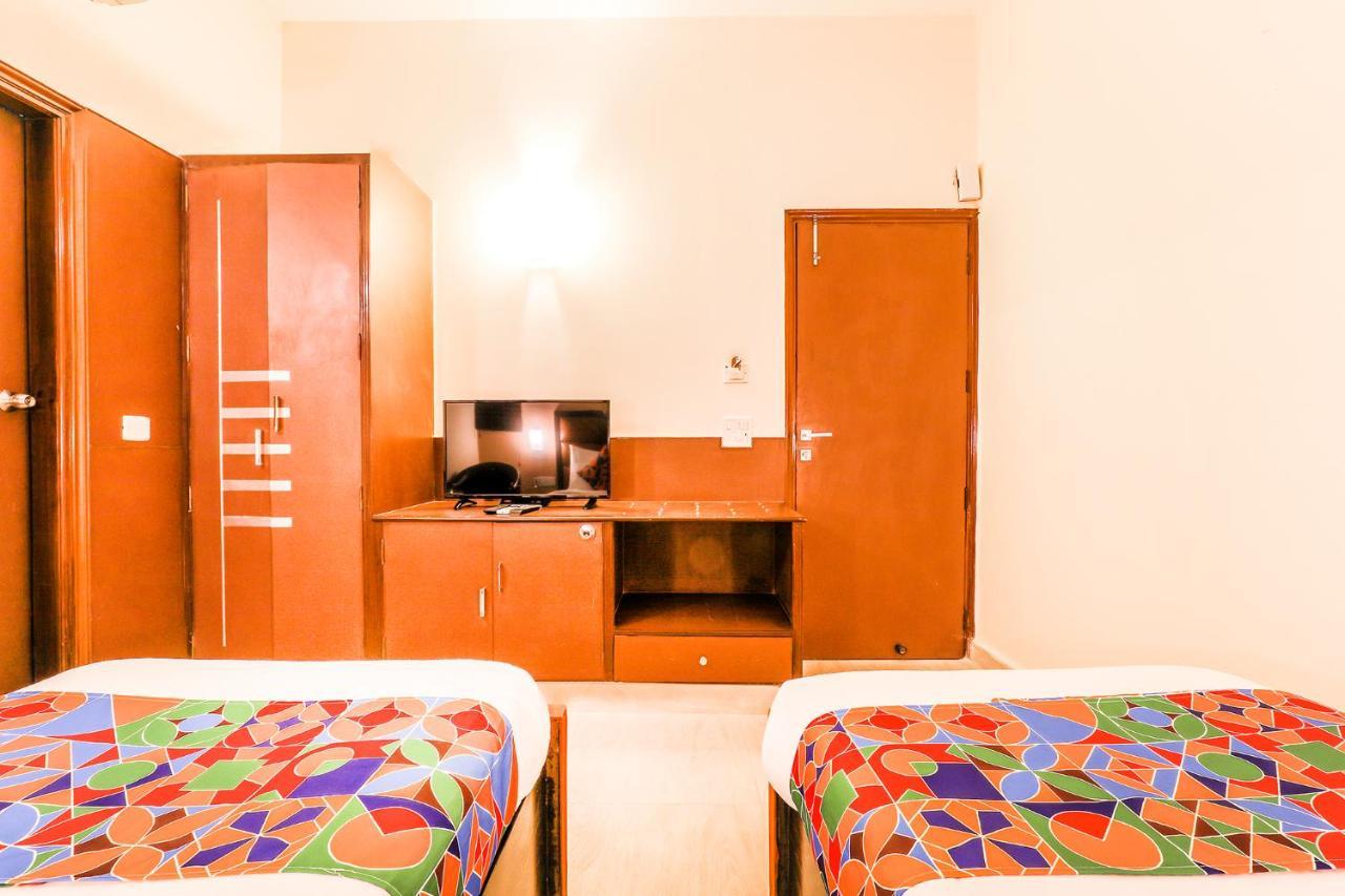 Fabhotel Conclave Boutique Nuova Delhi Esterno foto