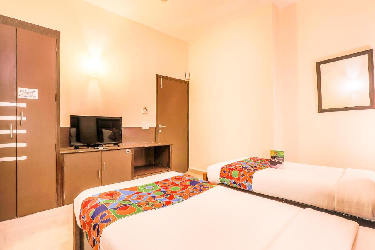 Fabhotel Conclave Boutique Nuova Delhi Esterno foto